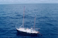 手漕ぎボートによる太平洋横断